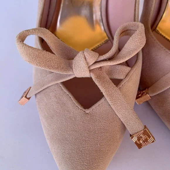 Ted Baker London Gewell Pink Suede Bow Heel Pumps Size 9 - Picture 9 of 15